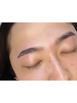 アイブロウメニューがあるサロン