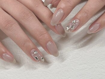 サッシー(SASSY)の写真/最新マグネットネイルもオフィスOKなナチュラルデザインもご用意♪通いやすい価格設定のコスパ最強サロン☆
