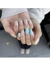 トータルサロン 白べぇーっ プラス/夏ネイル