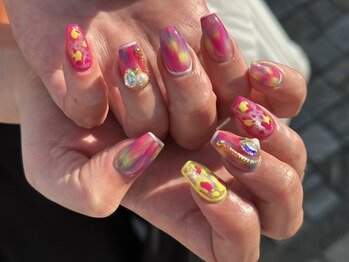 ミントアンドミスネイル(Mnt&Mis NAIL)/持ち込みデザイン　¥9800～
