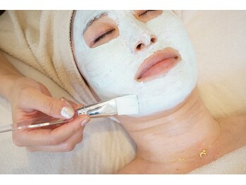 エイティ(Atey)/【伊勢崎】フェイシャル施術