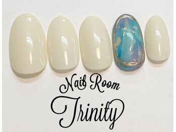 ネイルルーム トリニティ(Nail Room Trinity)/150種類以上選べるアート付