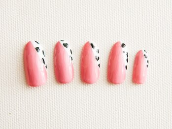 カオ ネイル(kao nail)/ダルメシアン変形フレンチ 6900