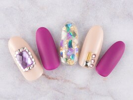 パープルビジューネイル