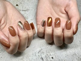 ジェルネイル　2本アート