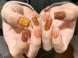 オレンジでホリデーネイル