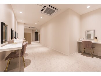 クララジャパン(CLALA JAPAN)/メイクルーム2