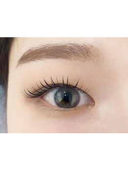 ボリュームのある目元にしたい