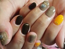 メグ ネイル(megu)/