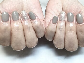 パラジェル登録サロン バランス シンプルネイル&アイラッシュ 新田東店(balance)/グレージュネイル