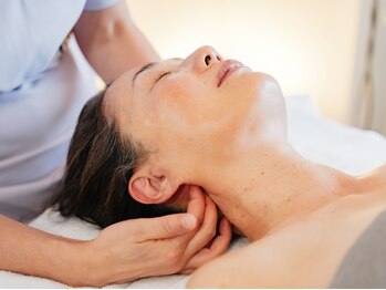 アバンダンシング(abundancing)の写真/【美しさは健康から、健康は美しさから!】人気のフェイシャルメニューでハリツヤのある健やかなお肌に◎