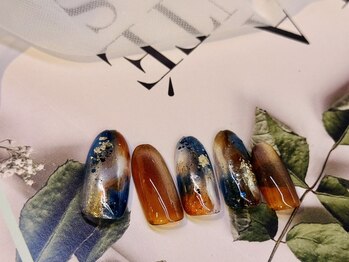 モンスリール 麻布十番(Mon Sourire)/ネイビー&べっ甲カラー秋ネイル