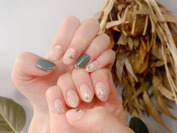 フォンテーヌブロー 野々市店(Fontaine Brow)/付け放題フリーデザインネイル