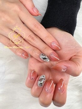 プリュネブランシュネイル(Prune Blanche Nail)の写真/《可愛いを叶える♪透明感たっぷりのちゅるんネイル》