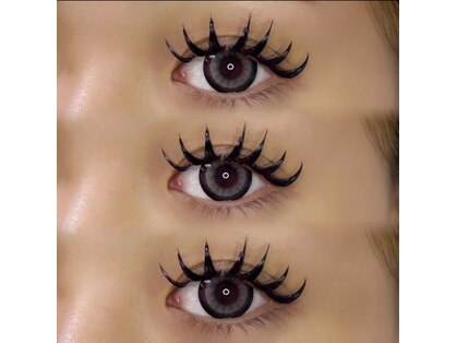 マカナニラッシュ(MAKANANI LASH)の写真