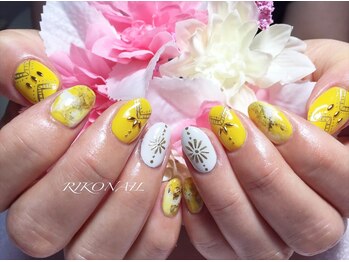 リコ ネイル(RIKO NAIL)/ボタニカル柄