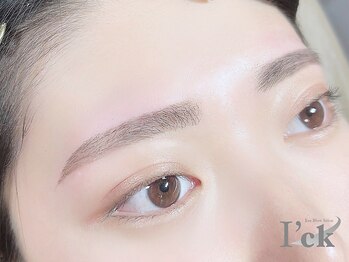 アイック 池袋西口店(I’ck)/ナチュラルなストレート眉style