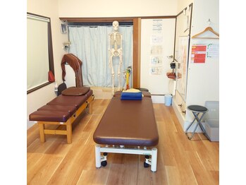 ヒール伊勢原整体院/施術スペース