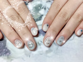 ハッピービューティー(Happy Beauty)/リボン&ハートネイル