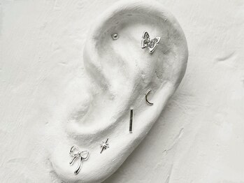 ムニムサン(0203 munimusan)/【耳ツボジュエリー定額12個】