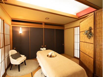 アロマ・ハーブサロン カグレココ【エイジングケア】の写真