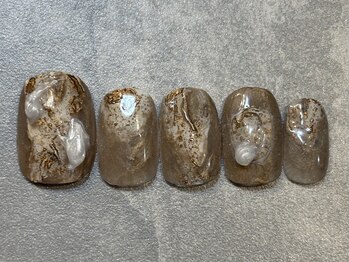 カラネイル 南森町店(calla nail)/鉱物風デザイン