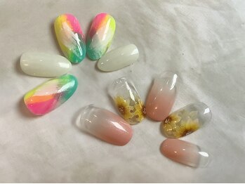アペル(apare)の写真/《迷ったら定額コース♪》デザイン20種類以上!オフィスOKなシンプル系~トレンドネイルまで豊富にご用意☆