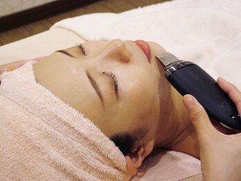 ディオーネ 梅田店(Dione)/【顔脱毛OP/毛穴レスキュー】