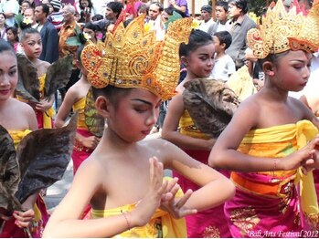 アジアンリラクゼーション ヴィラ 大橋店(asian relaxation villa)/バリ・アート・フェスティバル