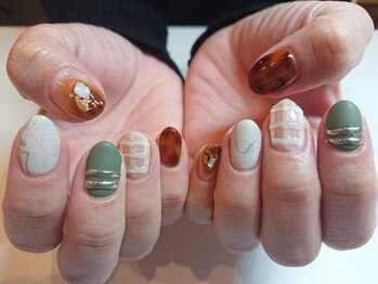 アールエム(Rm)/12月◎ネイル