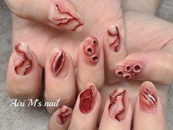 エムズ ネイル アンド アイ(M’s nail & eye)/