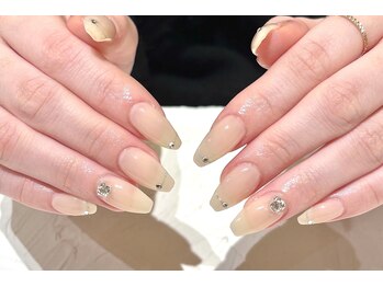 ワールド ビューティ ヴィヴァルト 宝塚店(WORLD BEAUTY VIVALTO)/シンプルネイル