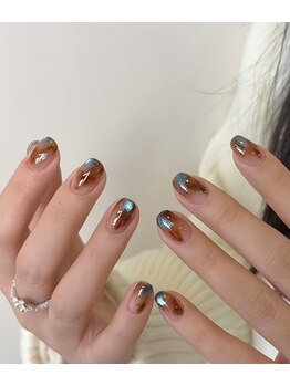 メイ アンド ウェイ(May&Way)の写真/短い爪だからこそ最高に映える！計算し尽くされたバランスと美フォルムで魅せる理想のショートネイル
