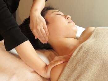 エムスラッシュアヴェダ 自由が丘(M.SLASH AVEDA)/ミオボディ