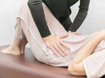 日本橋八重洲整体院の写真/【パパママ先生が担当】国家資格者の原因検査で産後の不調を根本改善!お仕事復帰後もOK!