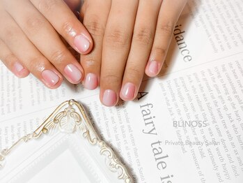 ブリノス(BLINOSS)/ショートネイルさんの縦グラデ