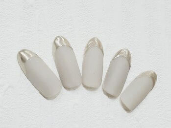 ビーケア 自由が丘店(B.care)/ミラーフレンチネイル¥6480