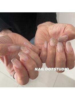 ネイルドットスタジオ 堺筋本町(NAIL DOT STUDIO)/グラデーション