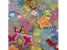 アンドアール(and R)の雰囲気(パーツは約1000個くらいあります☆ポップなパーツ多め☆)