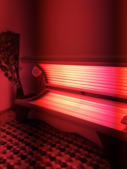 リラクゼーションサロン プレセント/光りのエステコラーゲンマシン