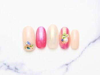 池袋ネイルサロン イイネイル(Ee-Nail)/密集ビジューネイル初回￥7500