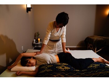 ミドラボ 恵比寿/脇の下もしっかり伸ばします！