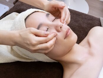 ポーベルポー(Peau Belle poe)の写真/結果重視の方必見★経験を積んだこだわり施術で納得の効果！マスクを外しても自信のある素顔へ！