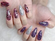 ネイルアルバ(Nail ALBA)/ゼブラネイル