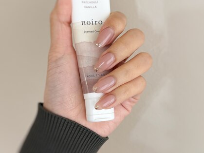 シーン(SHEEN)の写真