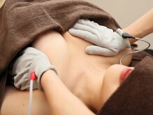 ソワンクール/この電気はコラーゲンを48%生成!