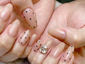 アリュール(Allure)の写真/【うるツヤネイル】透明感、ちゅるちゅる感、絶妙なカラーでトレンド最前線をお届け♪初めての方も◎