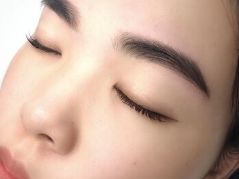 リュープリエ(Lieu plie)/似合わせアイブロウスタイリング