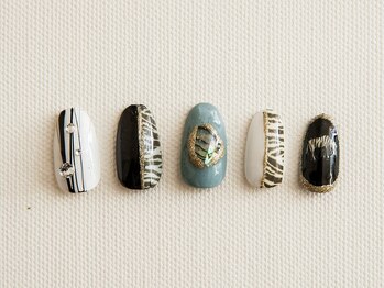 カオ ネイル(kao nail)/シマウマ