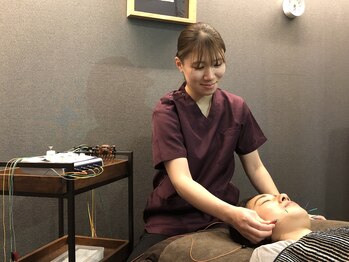 ヴィゴラス鍼灸接骨院(VIGOROUS鍼灸接骨院)/美容鍼